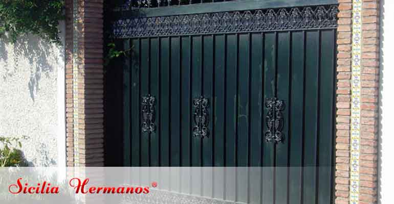 Puertas de aluminio exterior  Erreka: expertos en automatismos